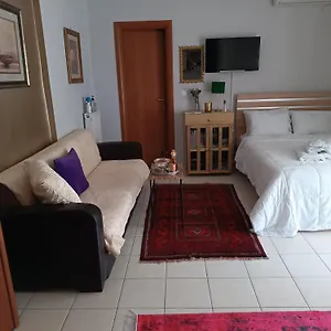 https://studio-anna-maria.hotels-of-thessaloniki.com