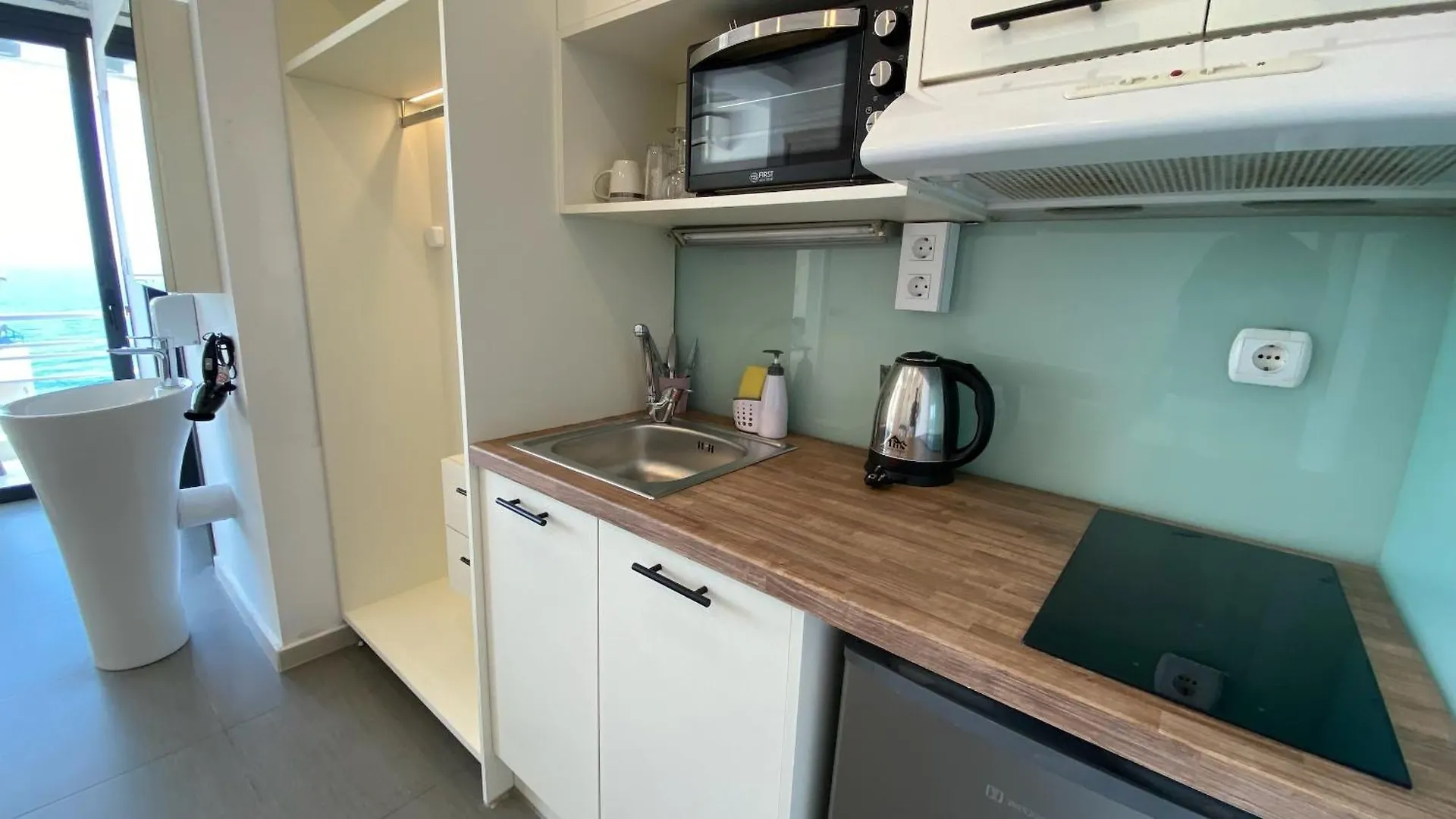 Rethymno Hills Aparthotel  Ретимно